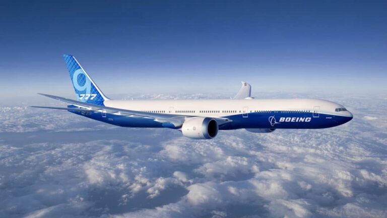 Boeing pone freno al 777X